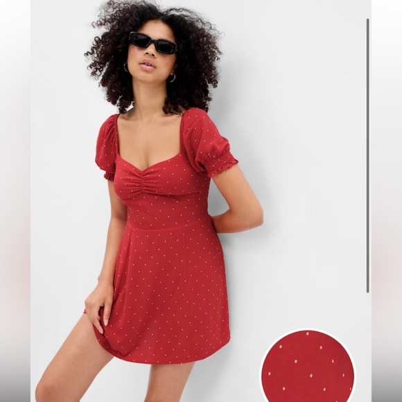 GAP Red Polk a Dot Puff Sleeve Mini Dress Size Medium - Picture 1 of 14